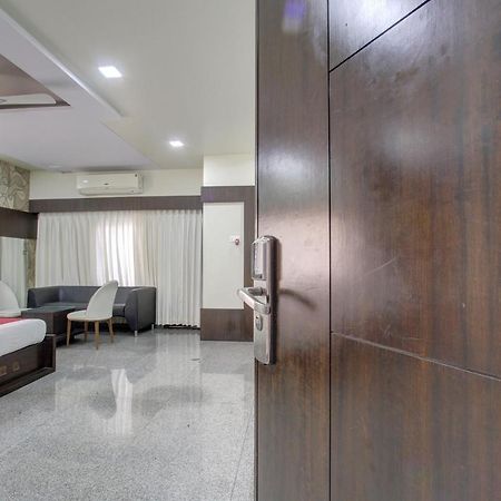 Hotel Le Grande Bijapur  Exterior photo